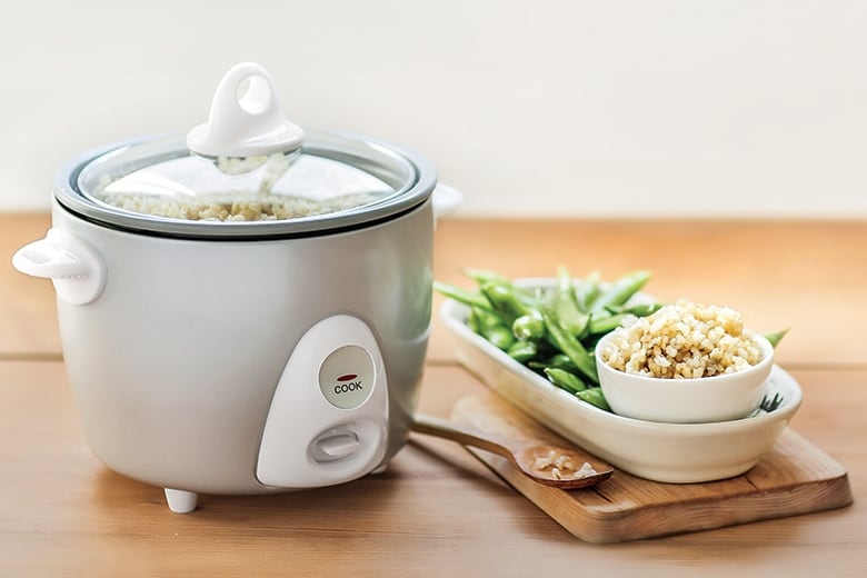 Review of the Toshiba 6-Cup Electric Rice Cooker - Delishably