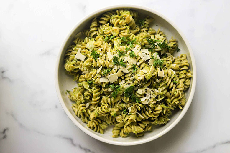 Broccoli Pesto Pasta Salad - Περιοδικό Food & Nutrition - Stone Soup