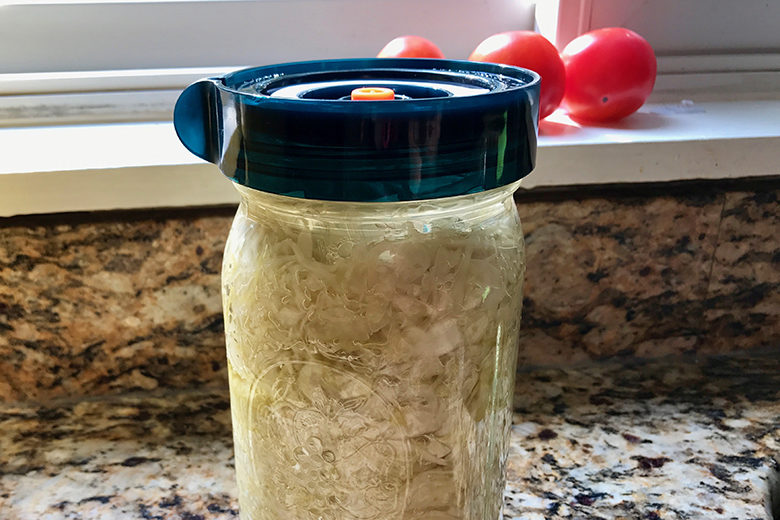 https://foodandnutrition.org/wp-content/uploads/DIY-Fermentation-In-A-Jar-%E2%80%94-It%E2%80%99s-All-About-The-Lid-780x520.jpg