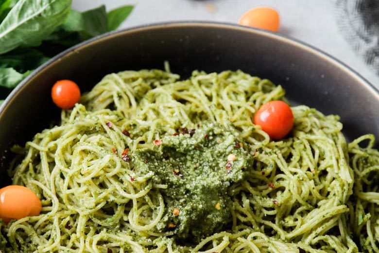 Avocado Pesto Pasta with Hemp Seeds | Food & Nutrition