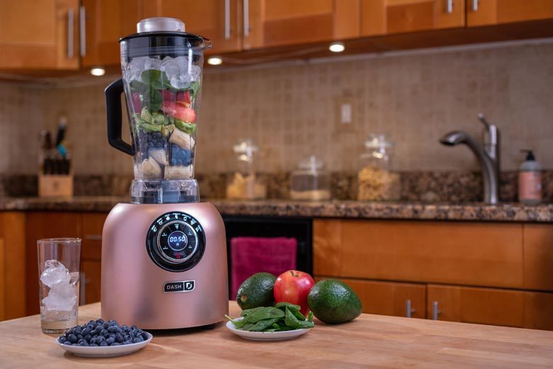 A Blender to Effortlessly Make Smoothies, Soups, Purees and More
