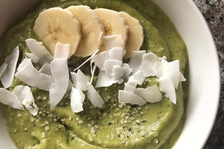 Matcha Green Tea and Ginger Smoothie Bowl | Food & Nutrition | Stone Soup