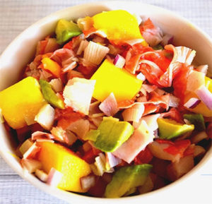 7-Ingredient Mango-Crab Salad